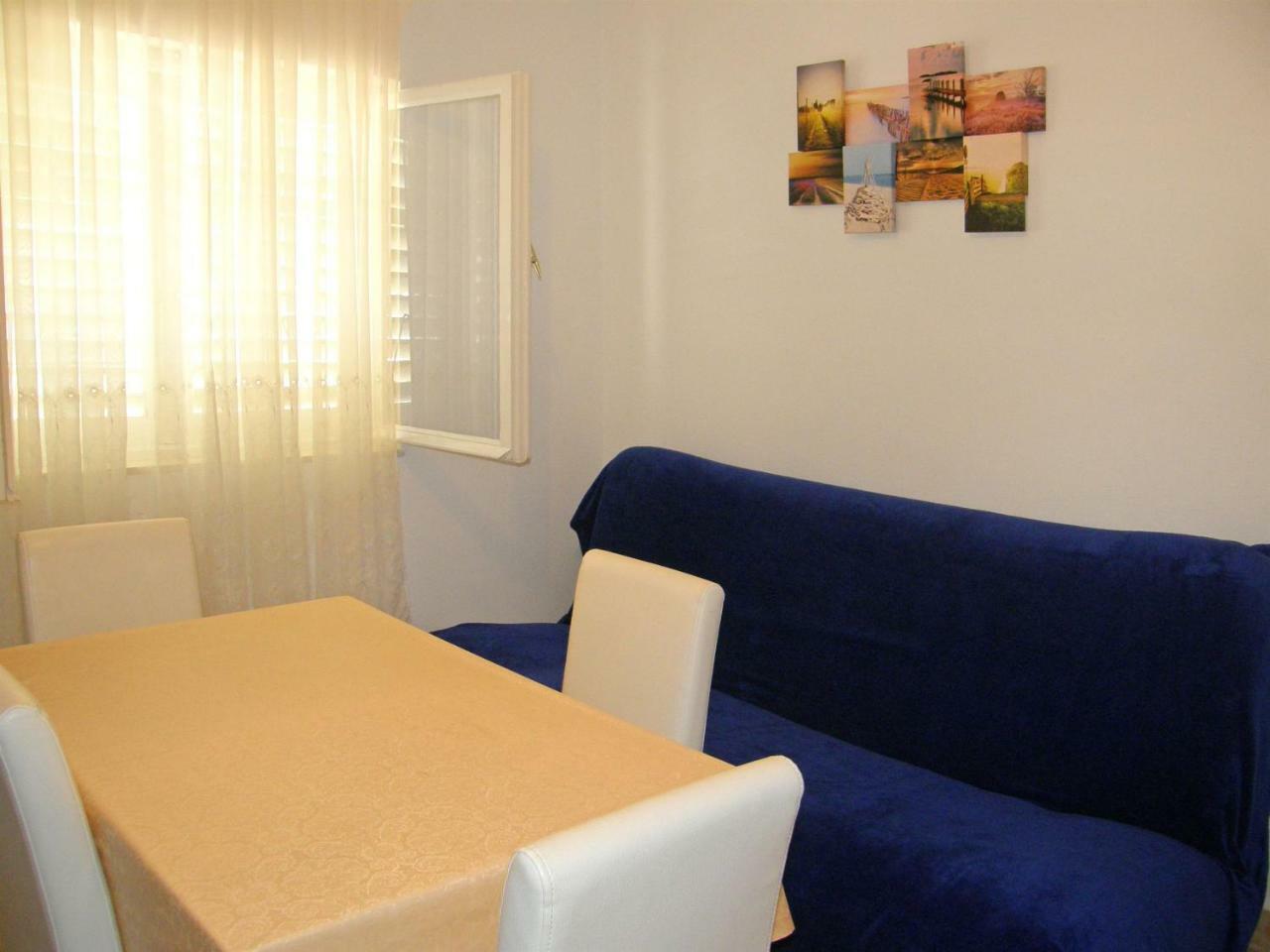 Apartments Dijo Primošten Quarto foto